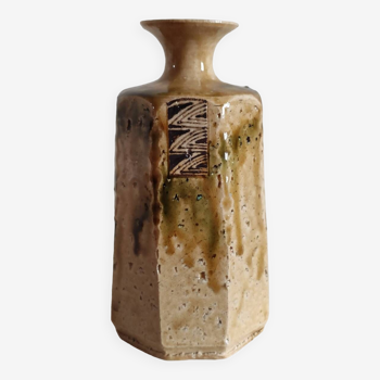 Ceramic sake carafe