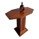 Table d'appoint en bois bourgogne-brun de l'entre-deux-guerres avec base à colonne cannelée, Belgique 1930