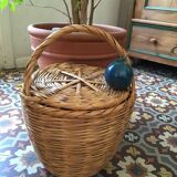 Panier en osier tressé avec couvercle