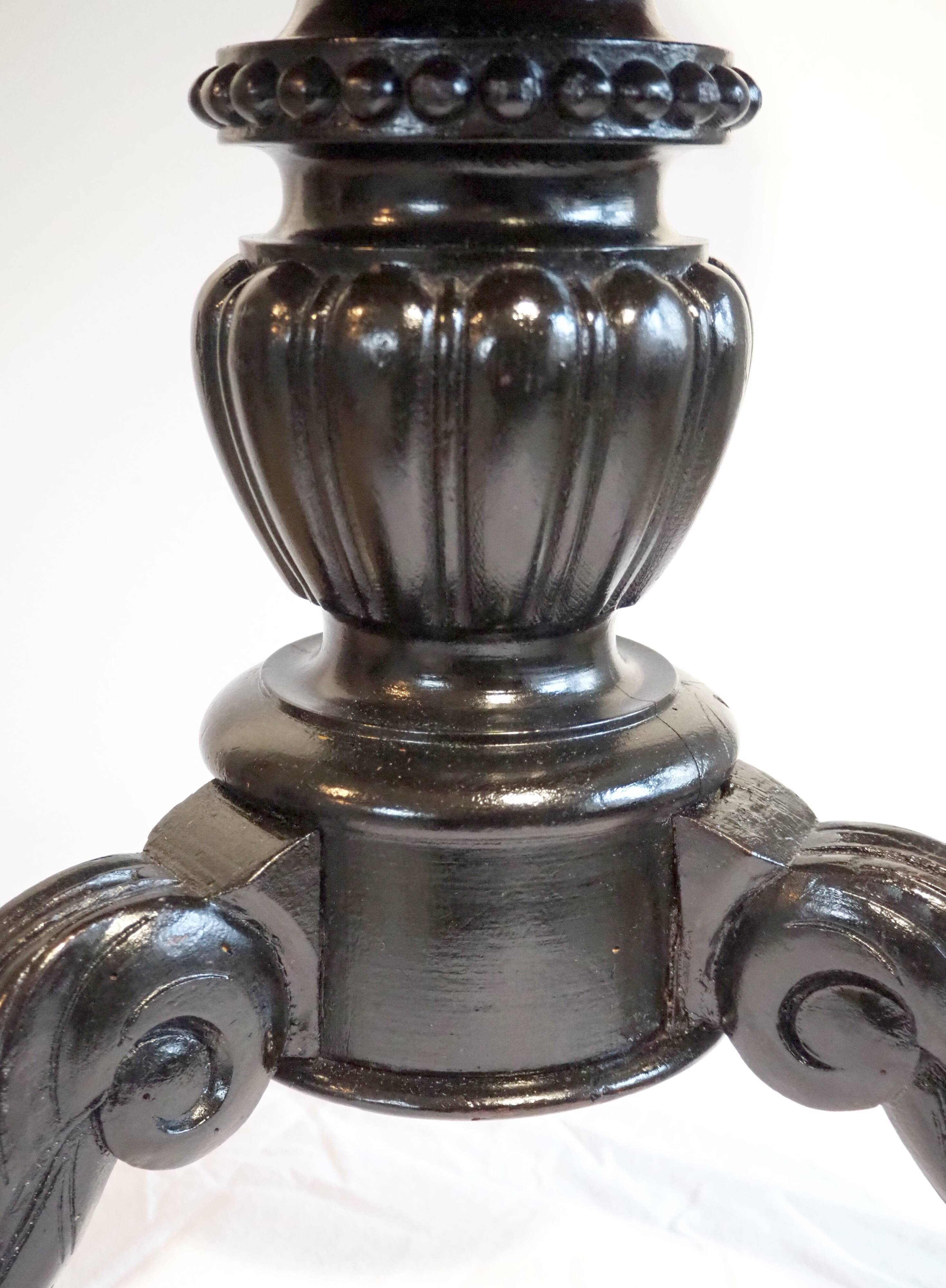 Napoleon III piano stool - tripod, doe feet