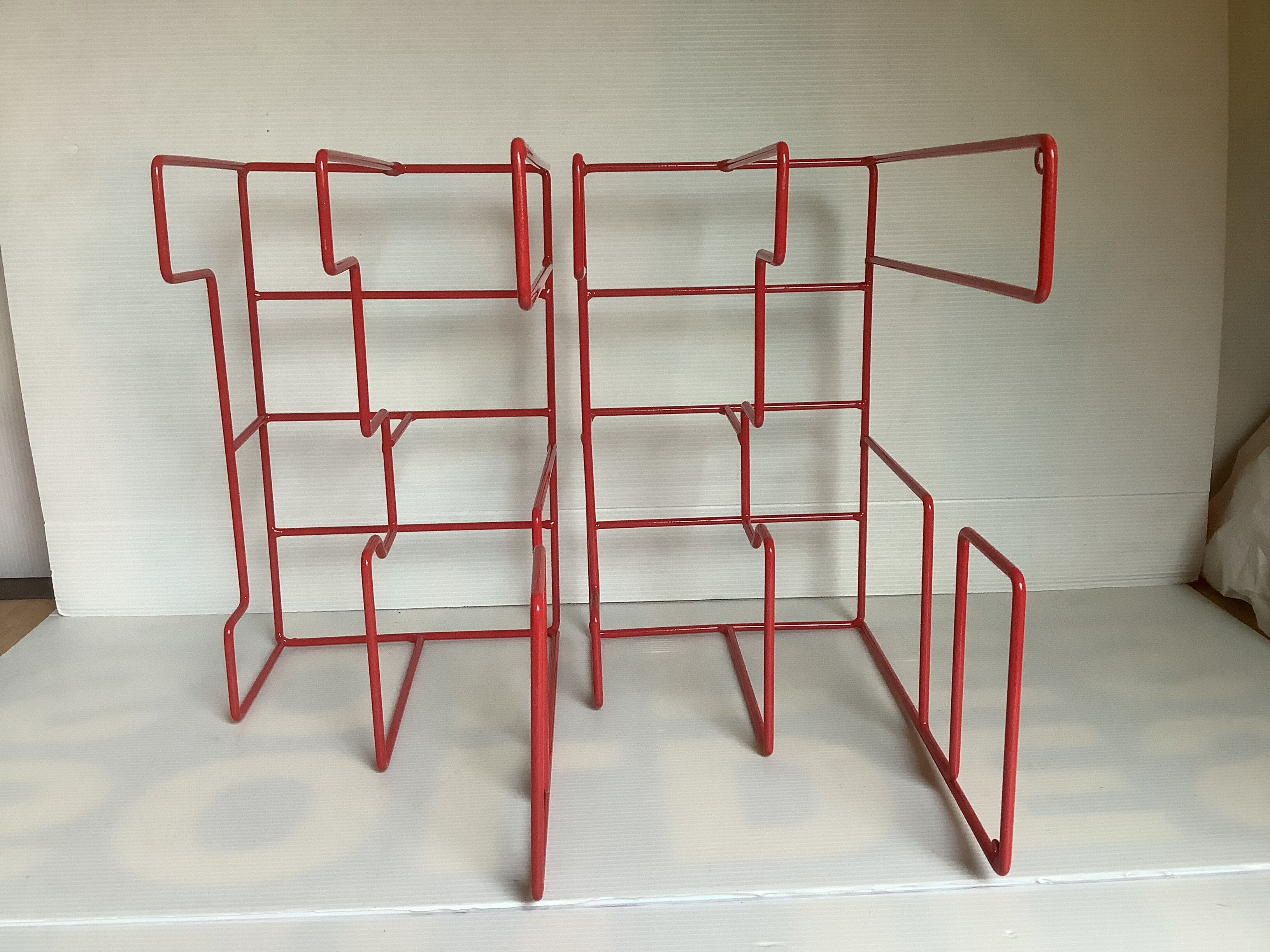 Paire de porte vinyles métal rouge
