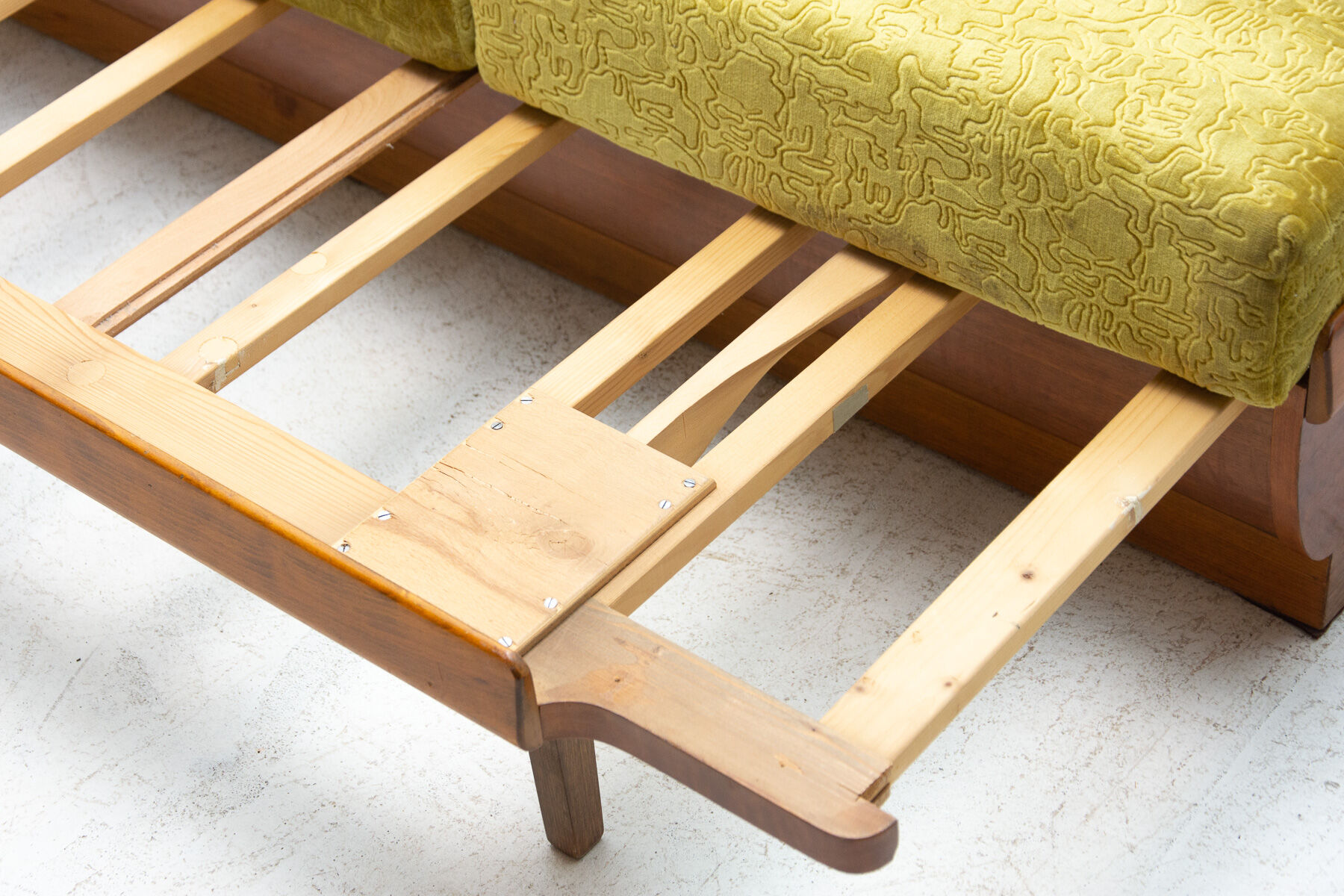 mid century sofabed in walnut by jindrich halabala for up zavody, 1950´s