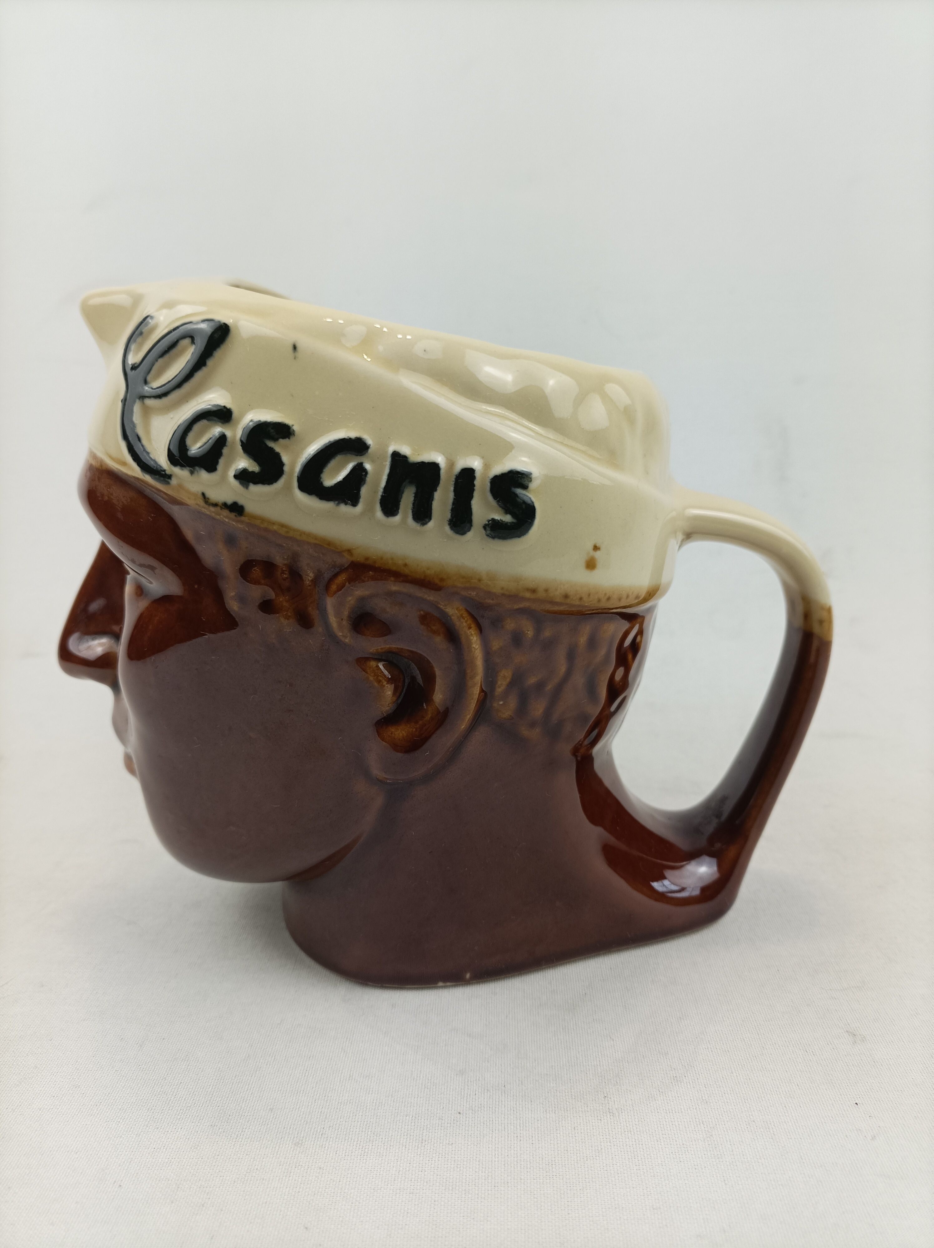 Casanis pitcher