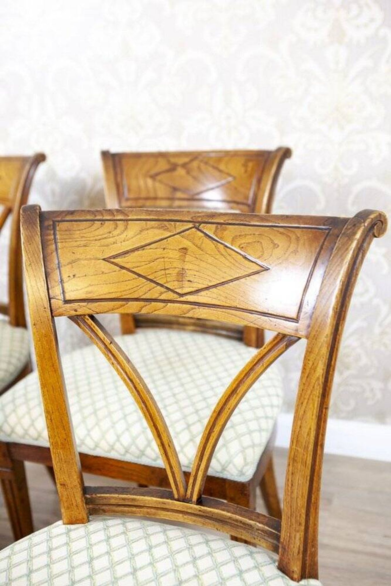 Vintage Elm Chairs in White Upholstery, 1950s, Set of 5