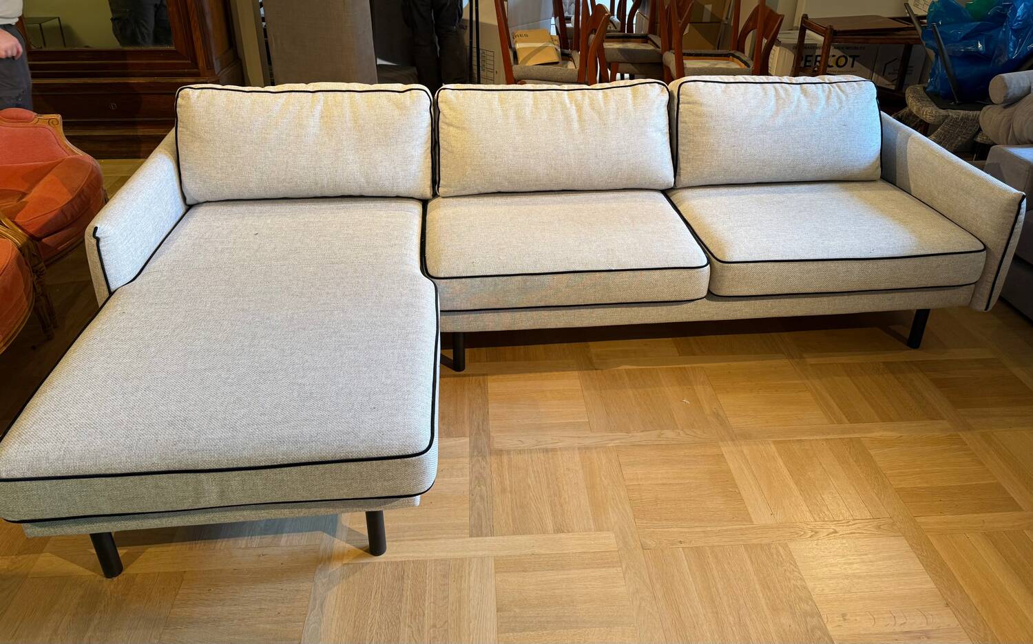 Sia Ester light grey corner sofa, like new