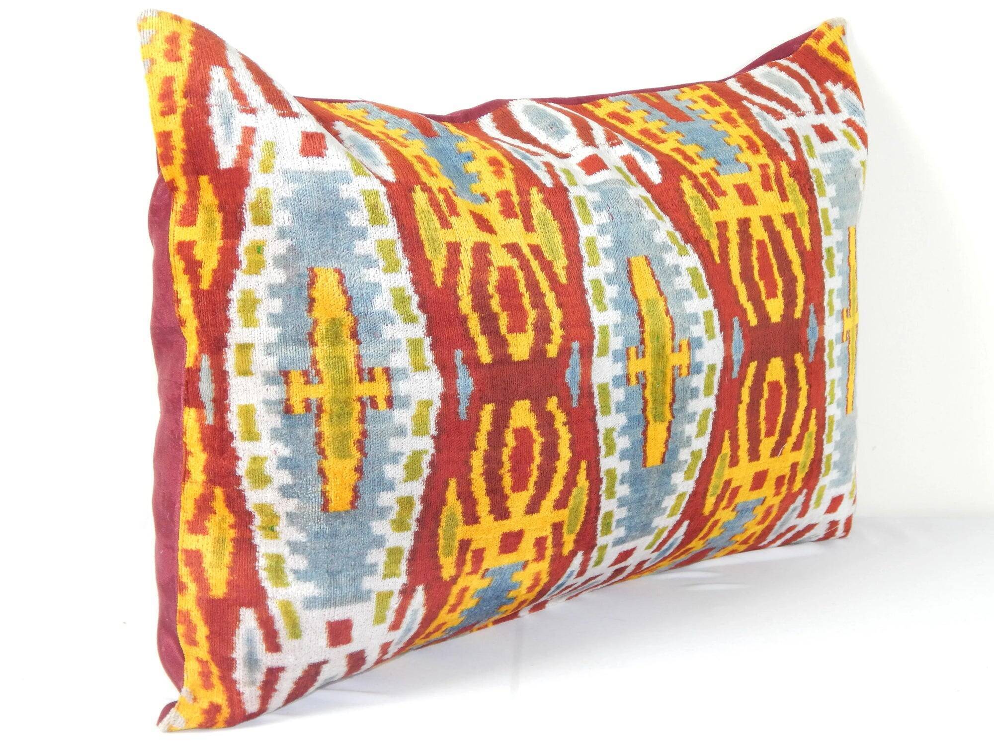 Vintage ikat cushion cover 61x41 cm
