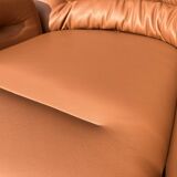 Joe Colombo Elda chair Longhi, Cognac leather in new condition!