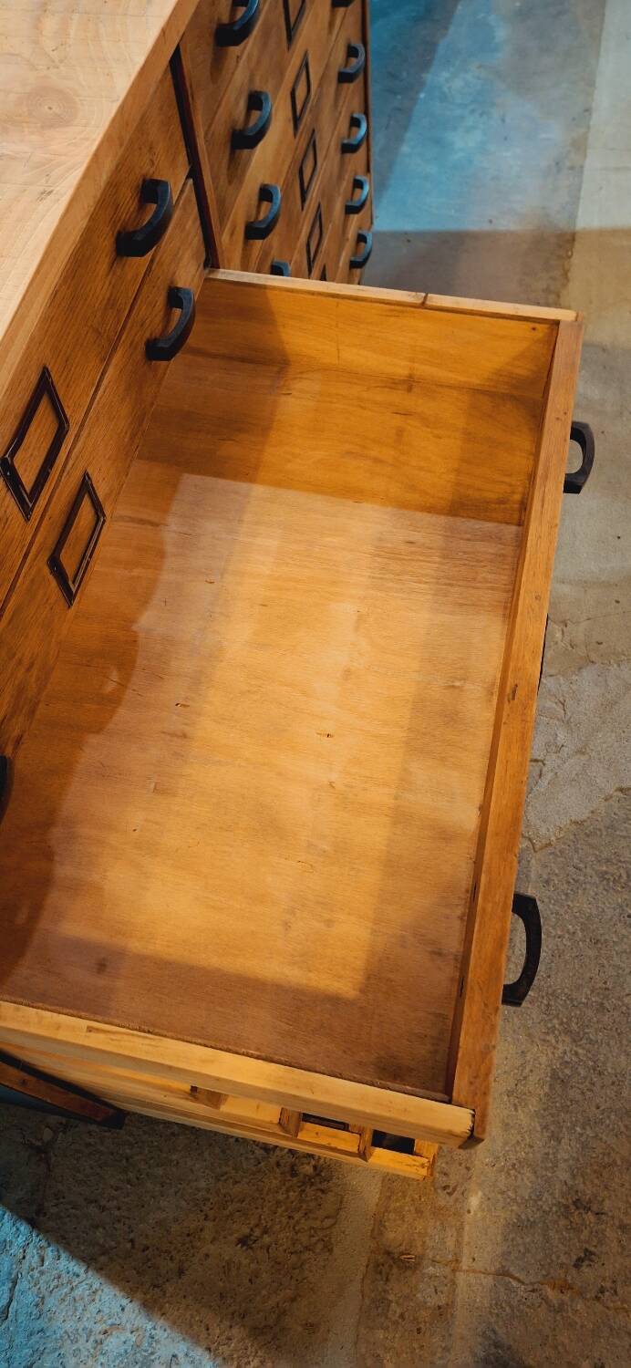 Craft cabinet with drawers