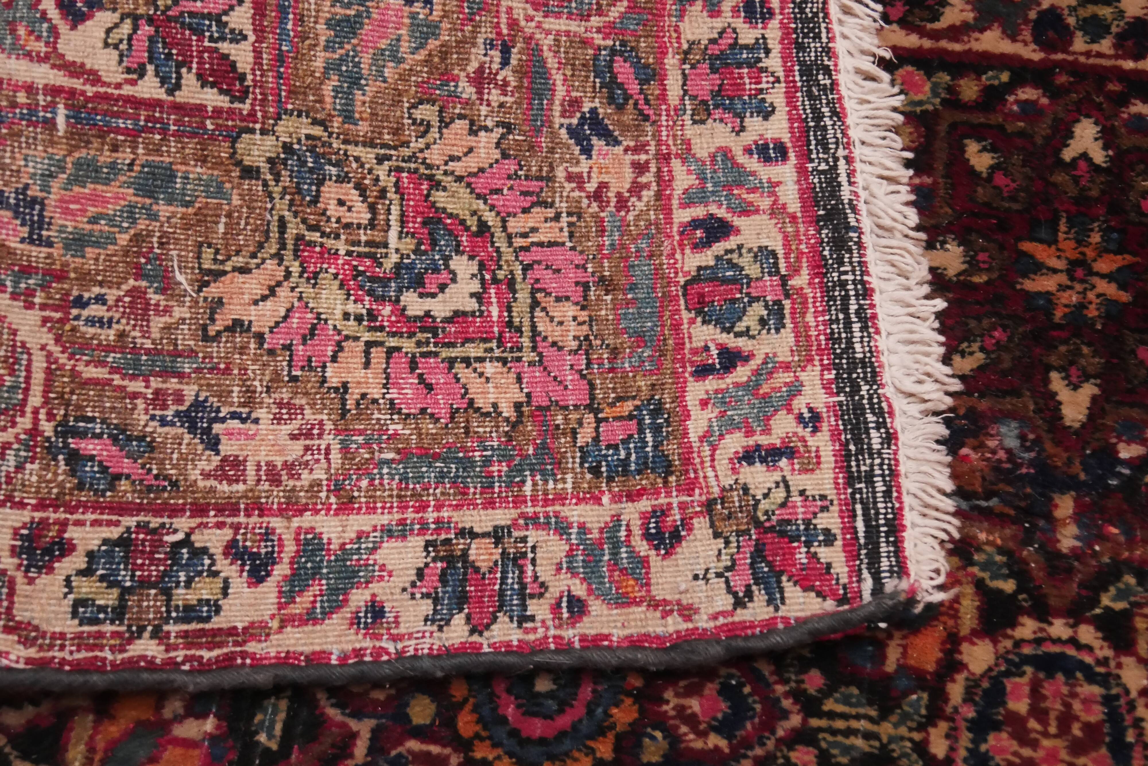 Tabriz handmade antique persian rug 194 x 130 cm
