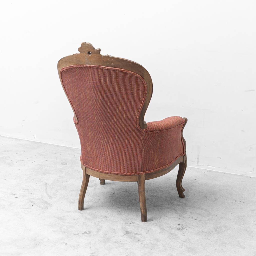 Pair of classic vintage armchairs in carved wood and fabric, 1950s