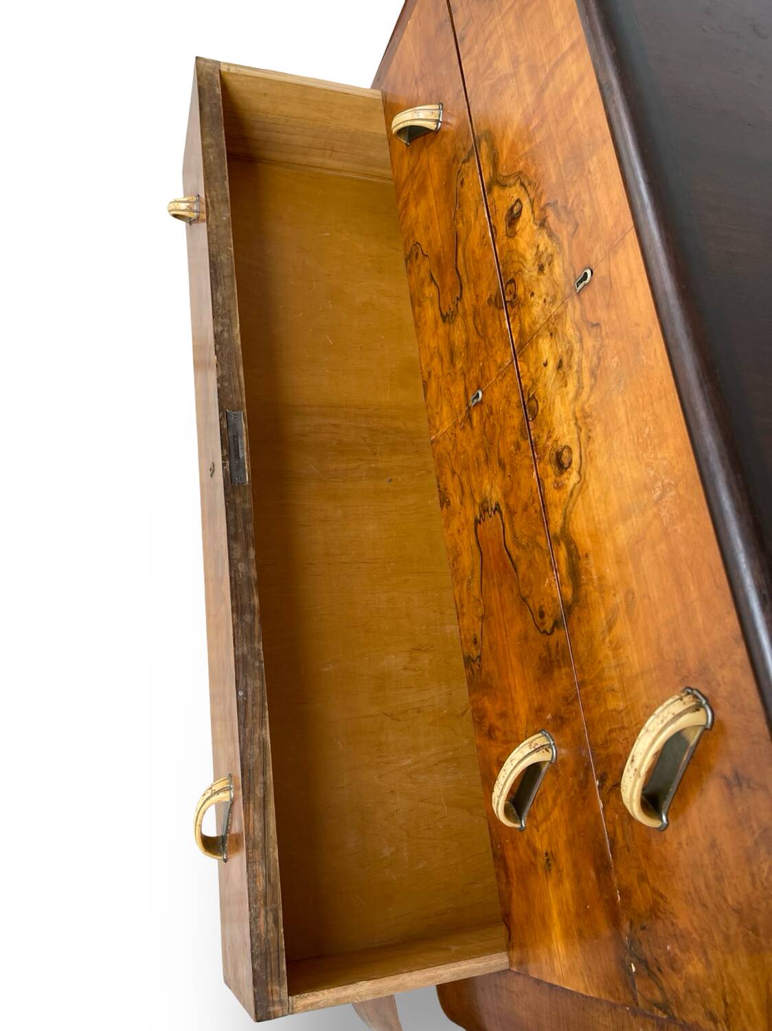 Commode italienne Art déco en ronce de noyer, années 1920