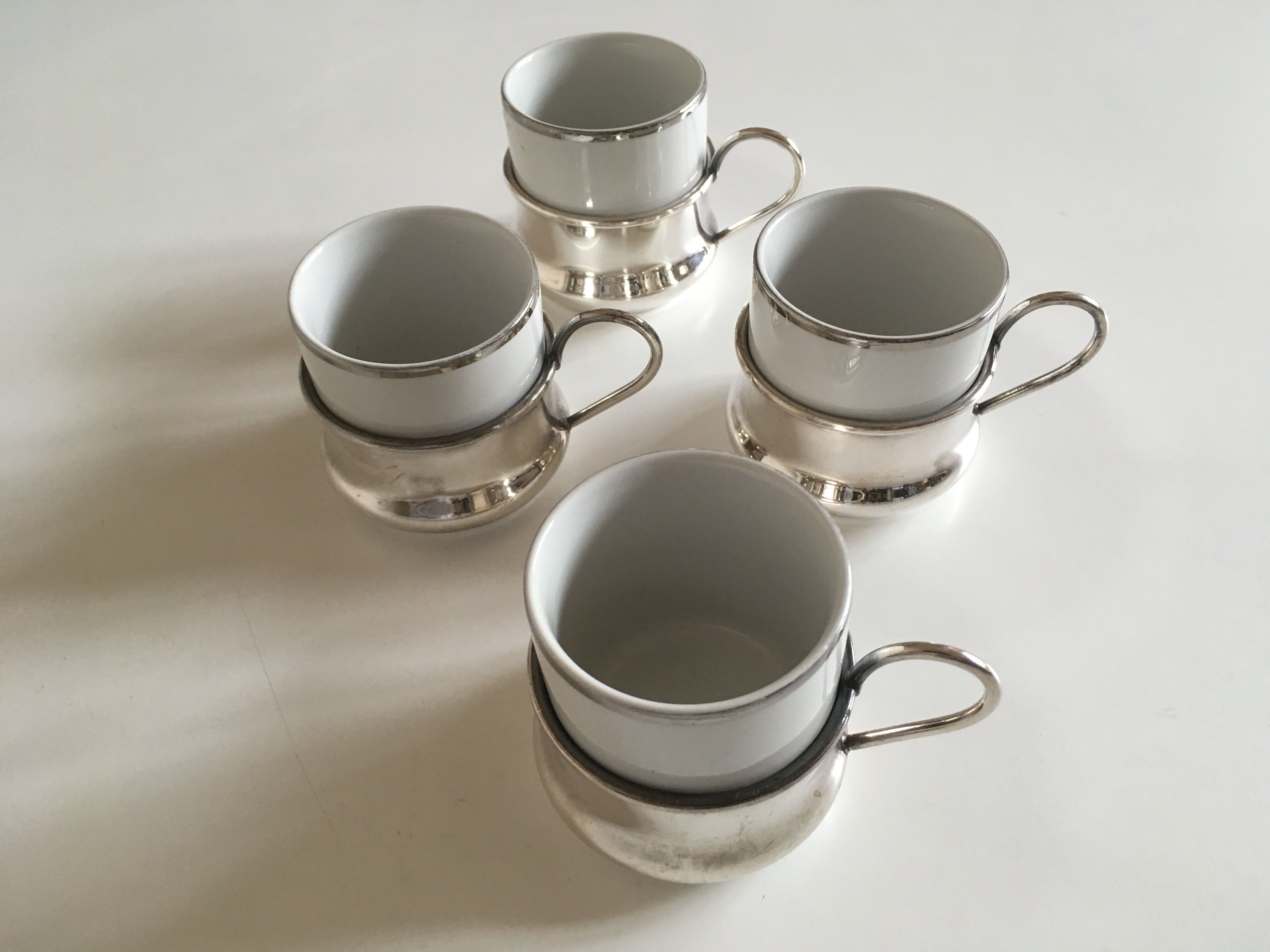 Set of 4 coffee cups silver metal coves Italian design, 70s