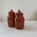 2 ceramic pots