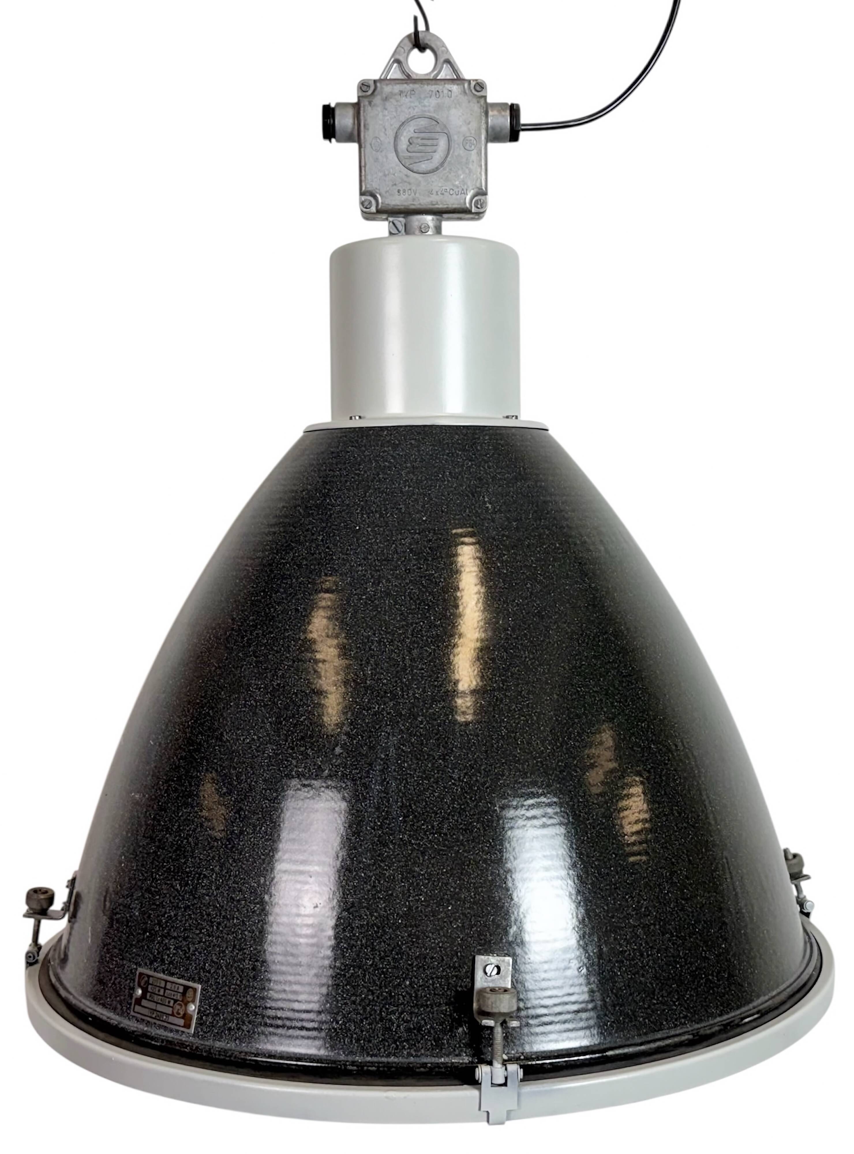 Large Industrial Enamel Factory Pendant Lamp with Glass Cover, 1960s