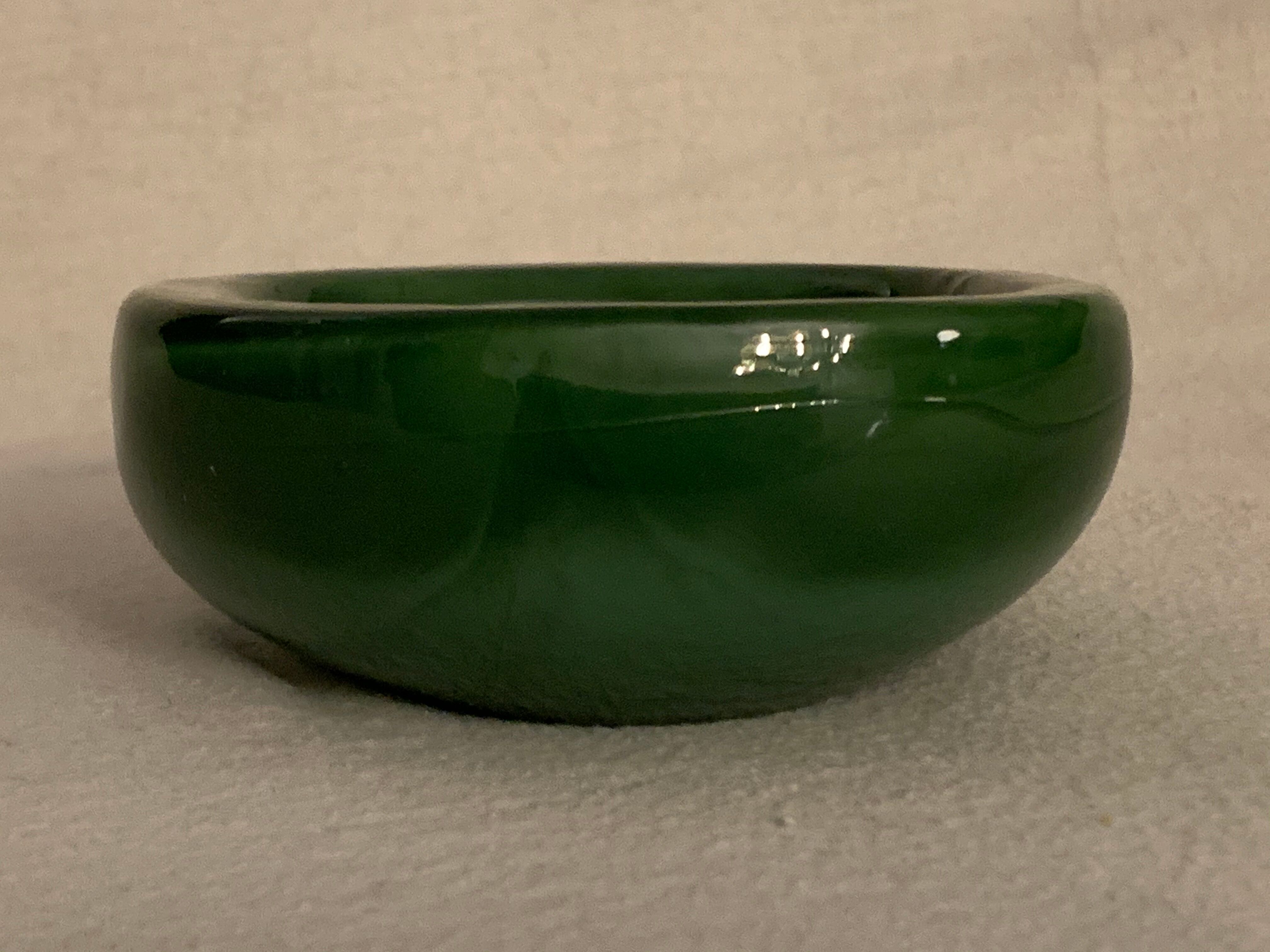 Venini green glass ashtray  Italy Toni Zuccheri Murano Giade 1960