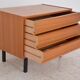 Commode scandinave datant des années 50.