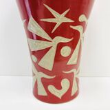 Amphora Erosion in sgraffito ceramic by the street artist Naïf