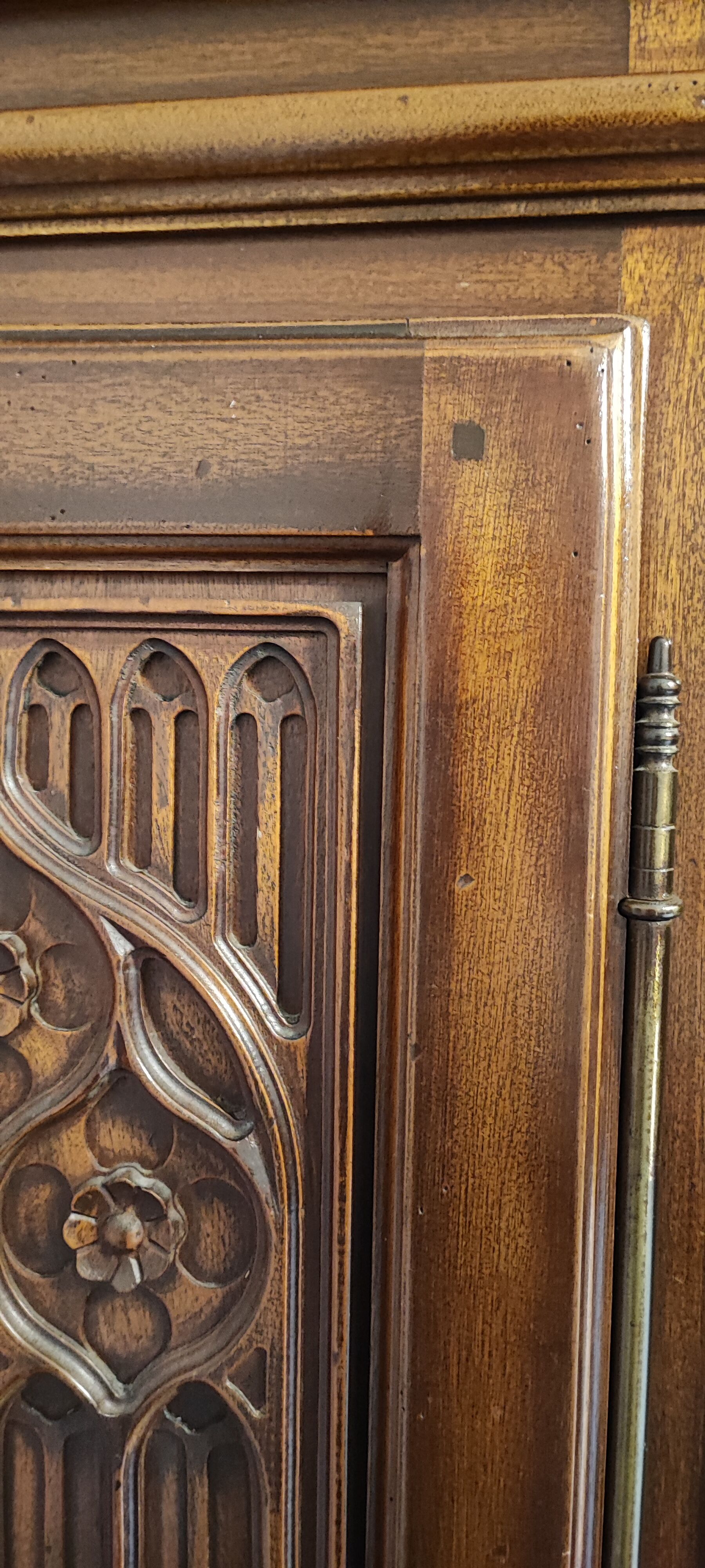 Wardrobe in Gothic style
