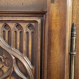 Wardrobe in Gothic style