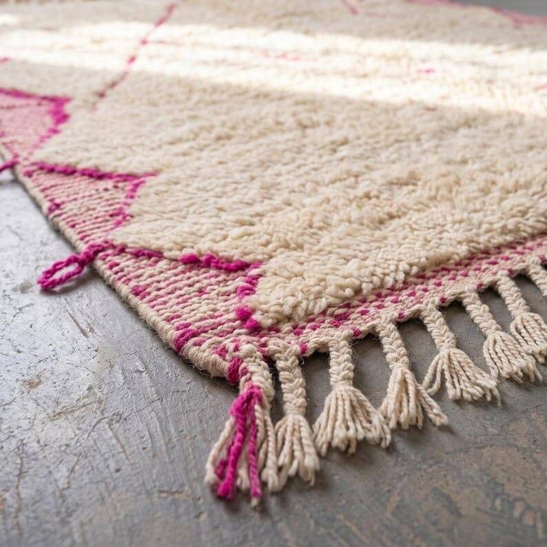 Custom traditional handwoven pure wool rug 2/3 m
