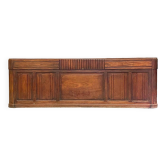 Breton bar counter