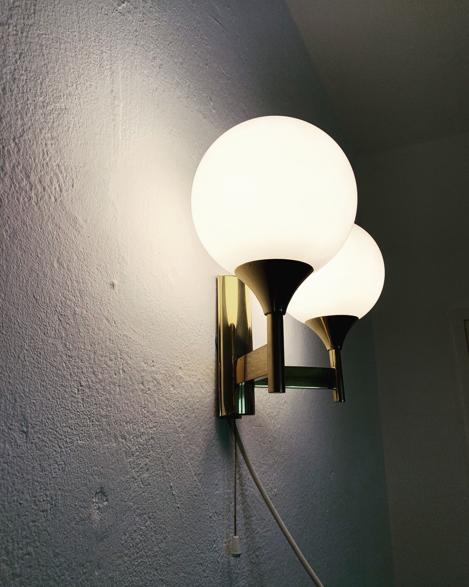 Set of 2 brass and opaline glass Sputnik wall lamps by Kaiser Leuchten