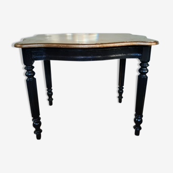 Jewel table