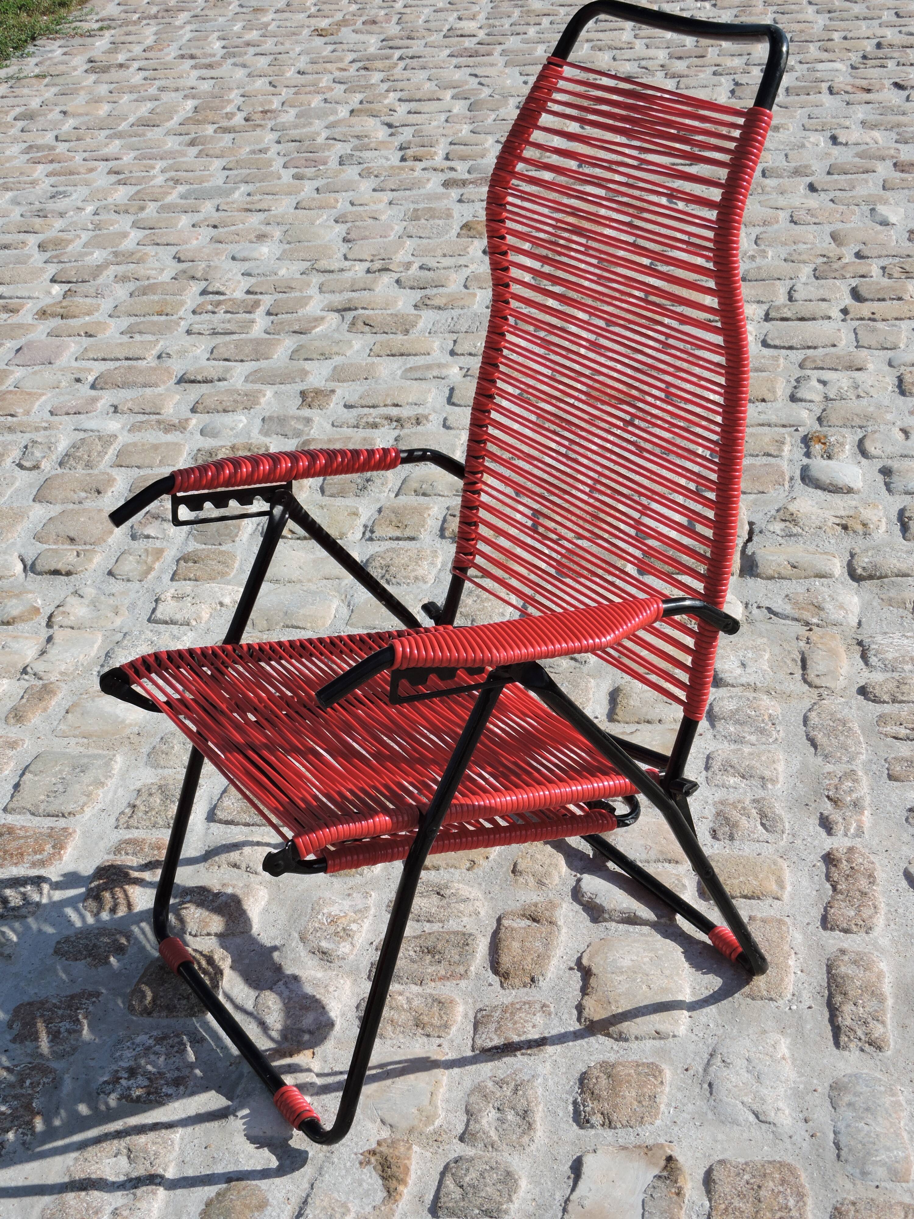 Pair of folding lounge chairs scoubidou vintage 60s