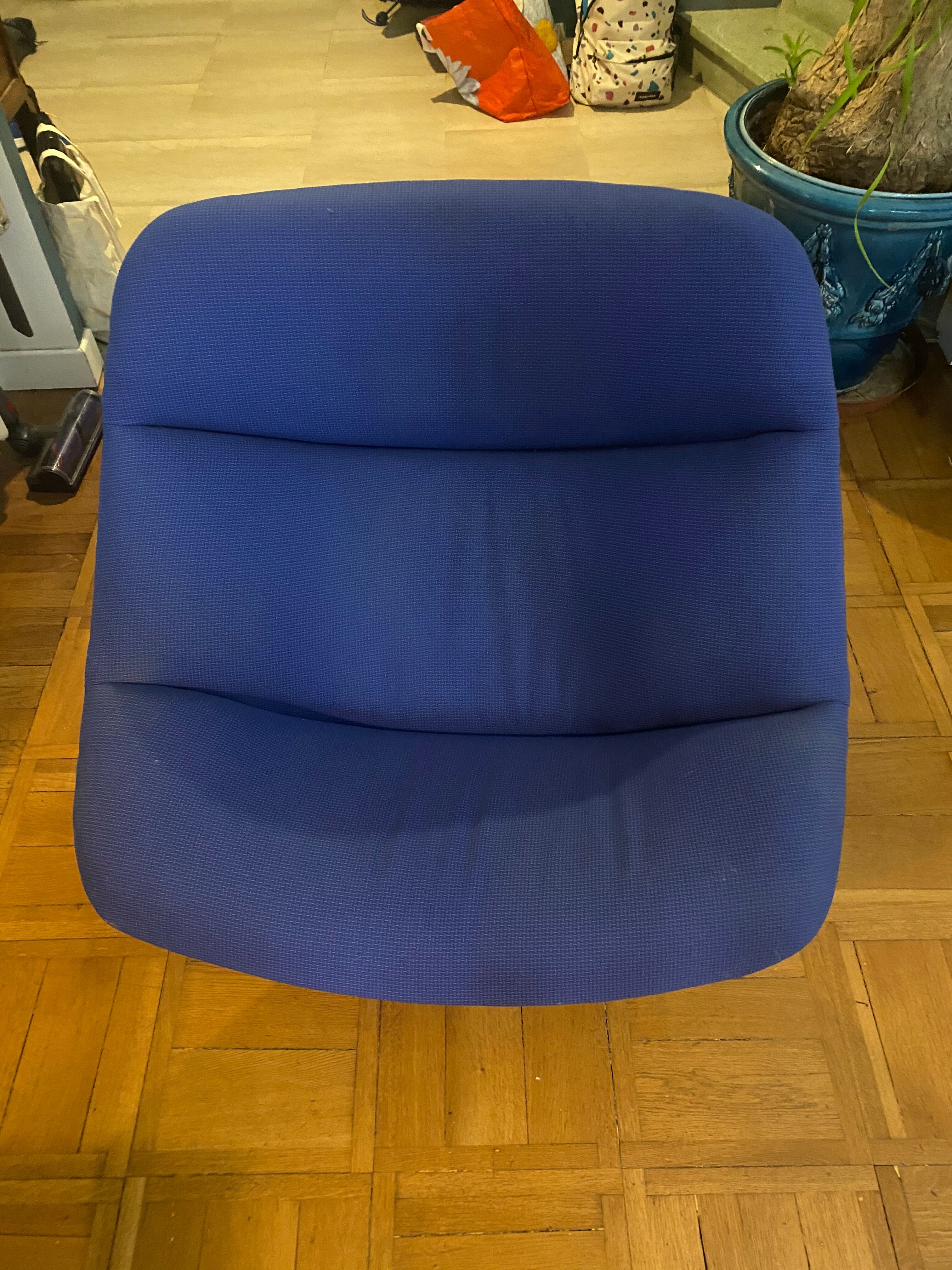 Pierre Paulin's oyster F557 chair for Artifort