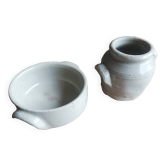 Set of 2 small glazed beige stoneware pots with handles