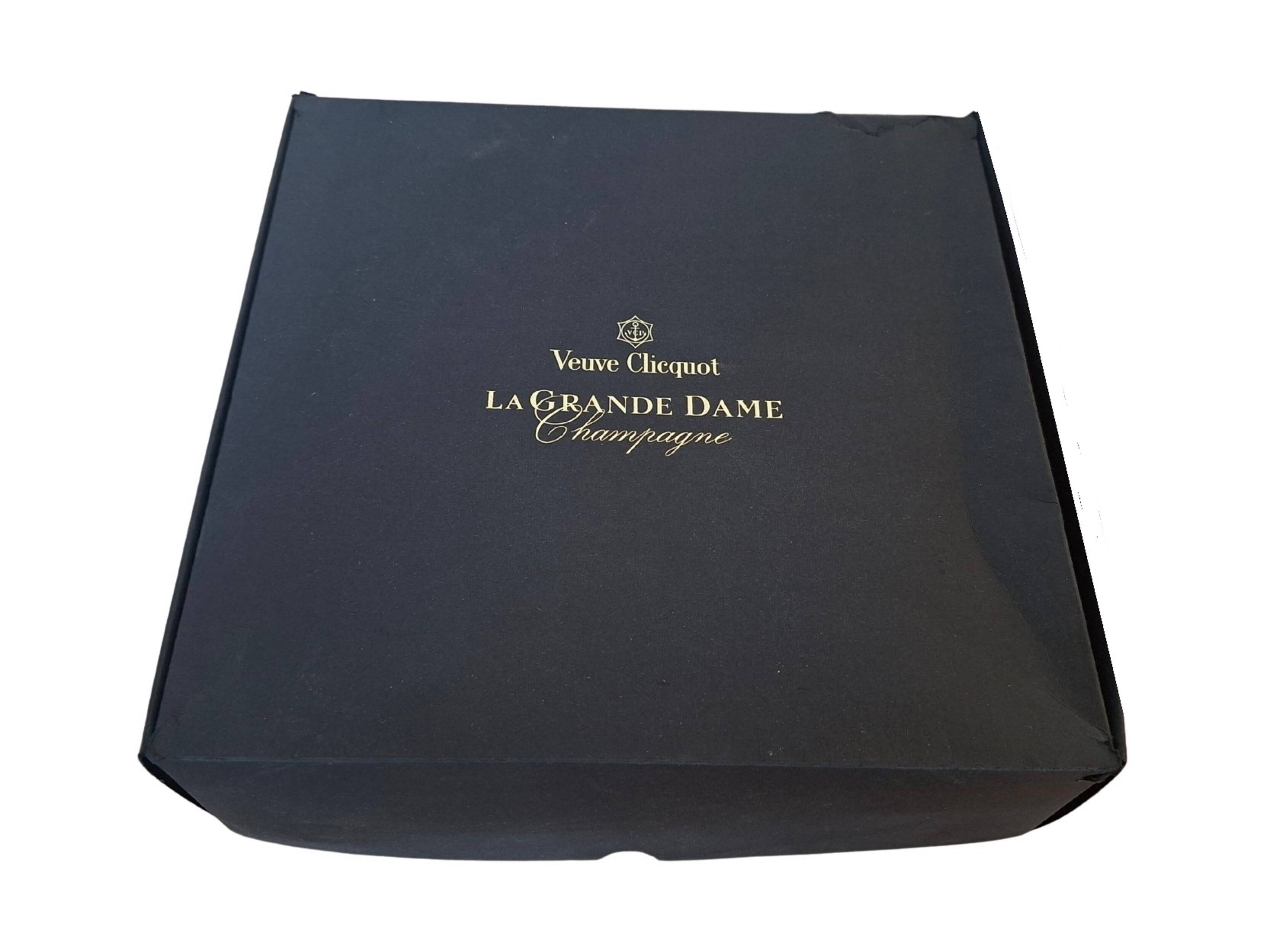 Set Esclusivo 2 Calici Champagne Veuve Clicquot "La Grande Dame" – Con Conf