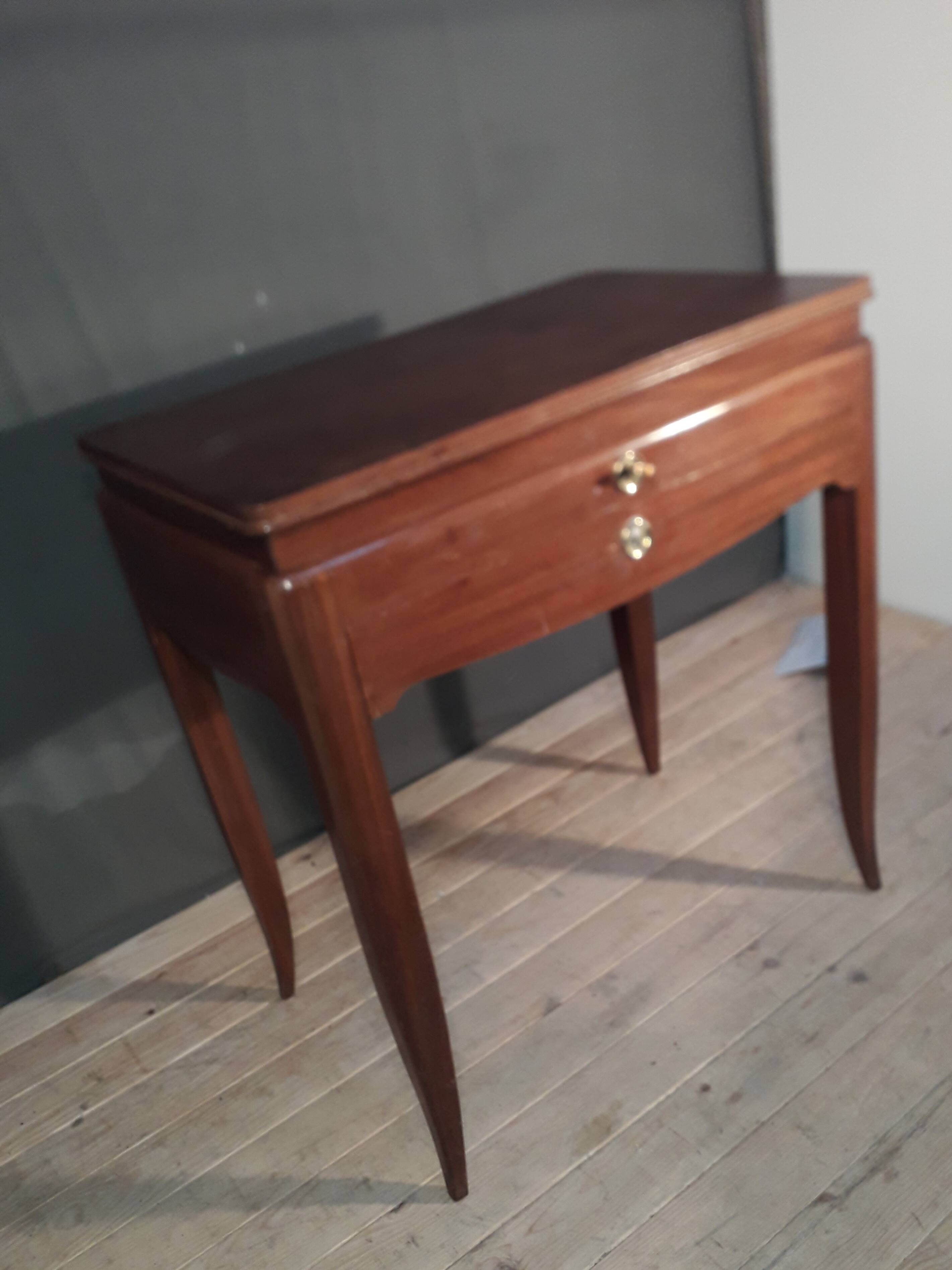 Year house table:40"