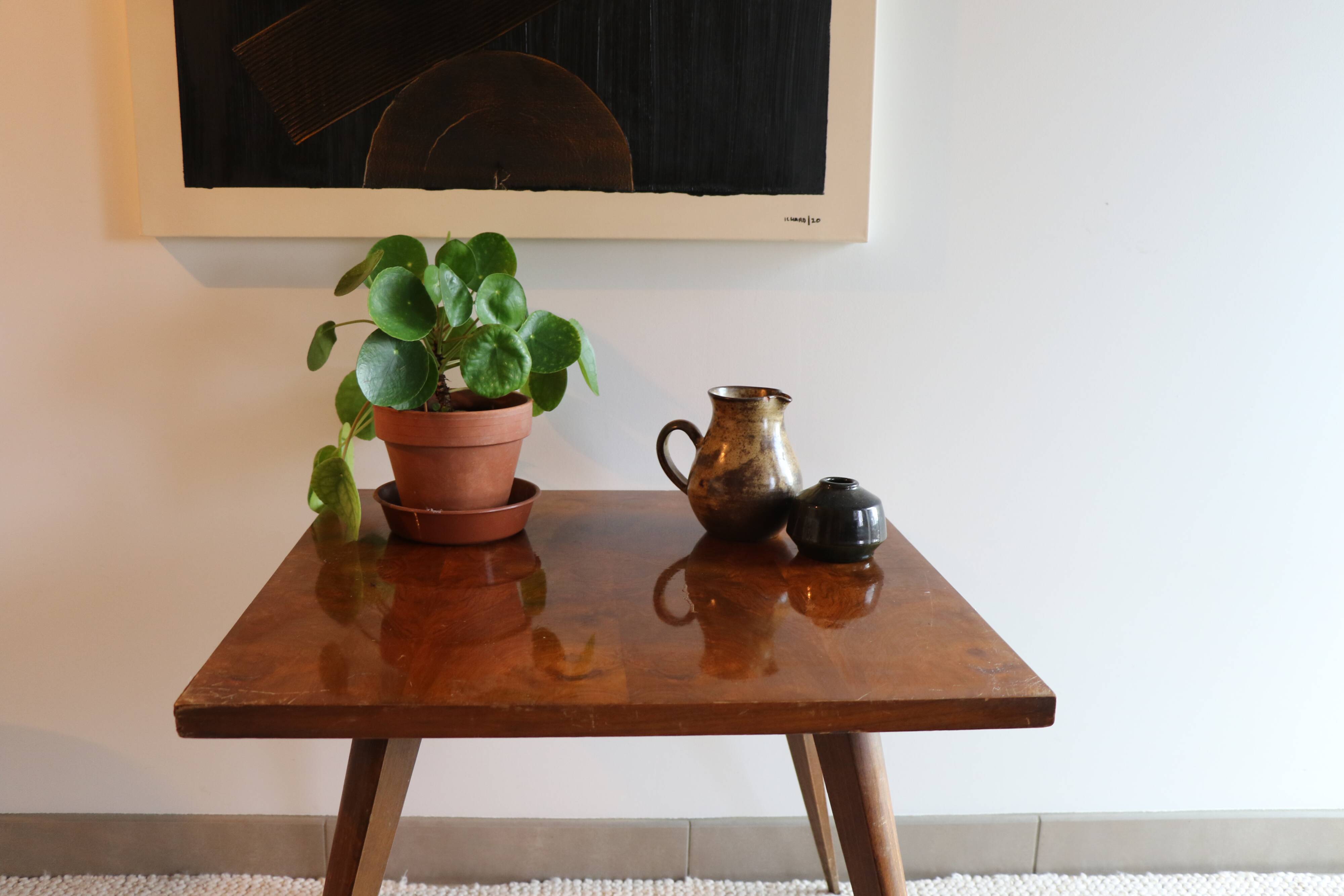 Table basse en bois laqué vintage