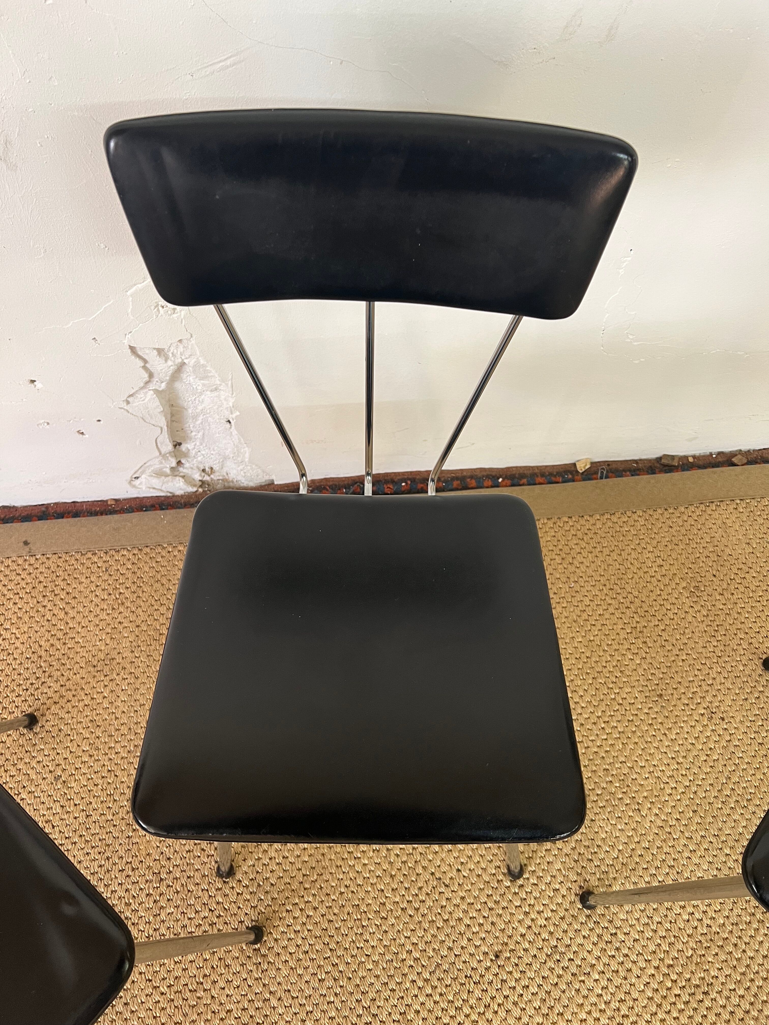 Lot de 3 chaises vintage Soudexvinyl