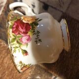 Old country roses - royal albert