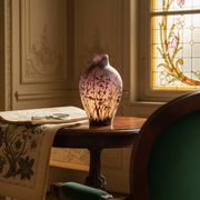 Vase en verre gravé à l'acide au décor de branches
