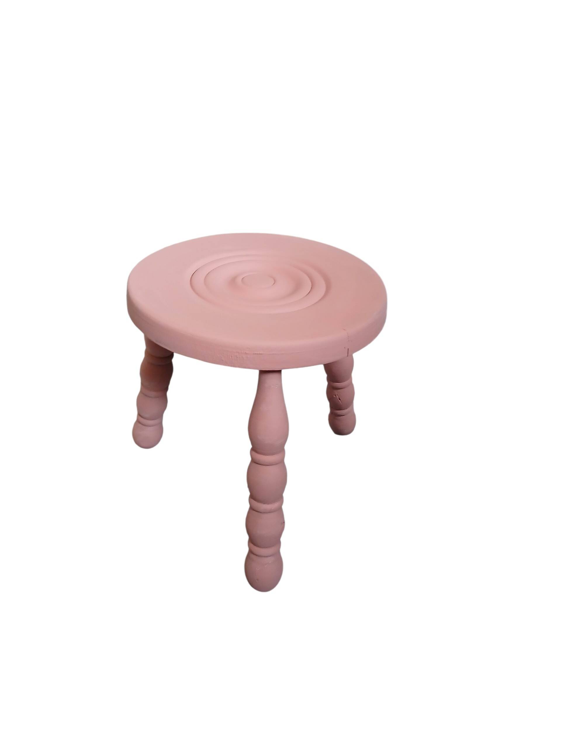 Tabouret antripode ancien