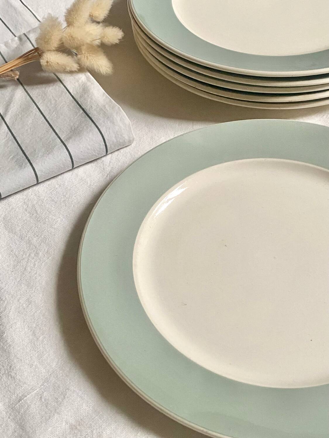 Dessert plates
