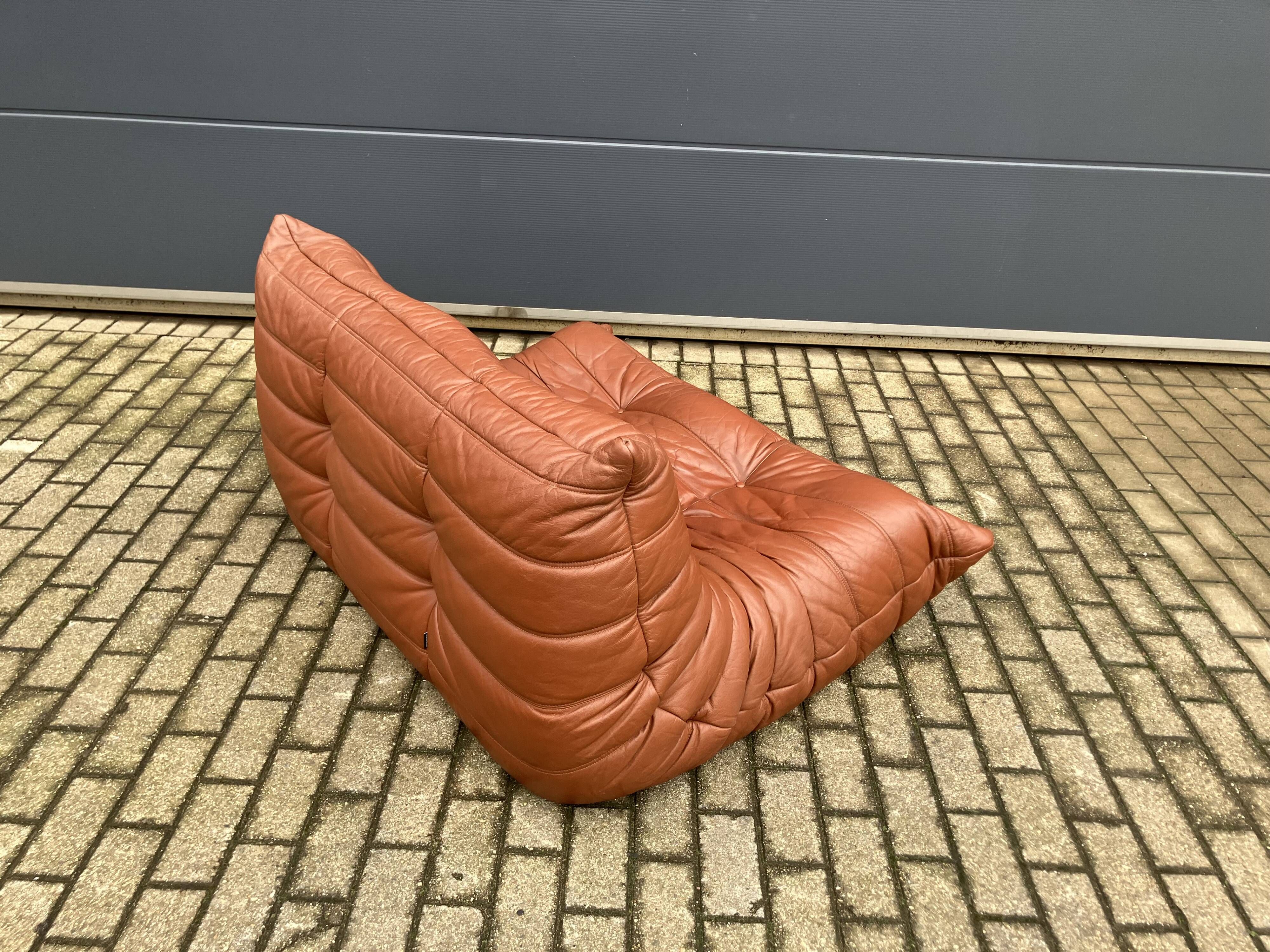 100% original vintage Cognac leather Togo Ligne Roset 2zit
