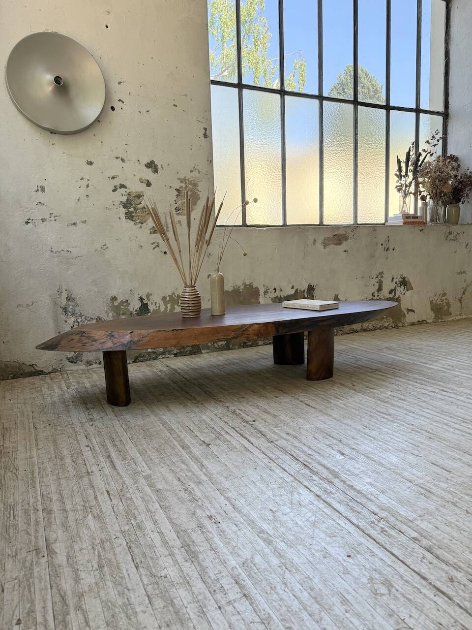 Table basse années 50 plateau bois exotique XXL