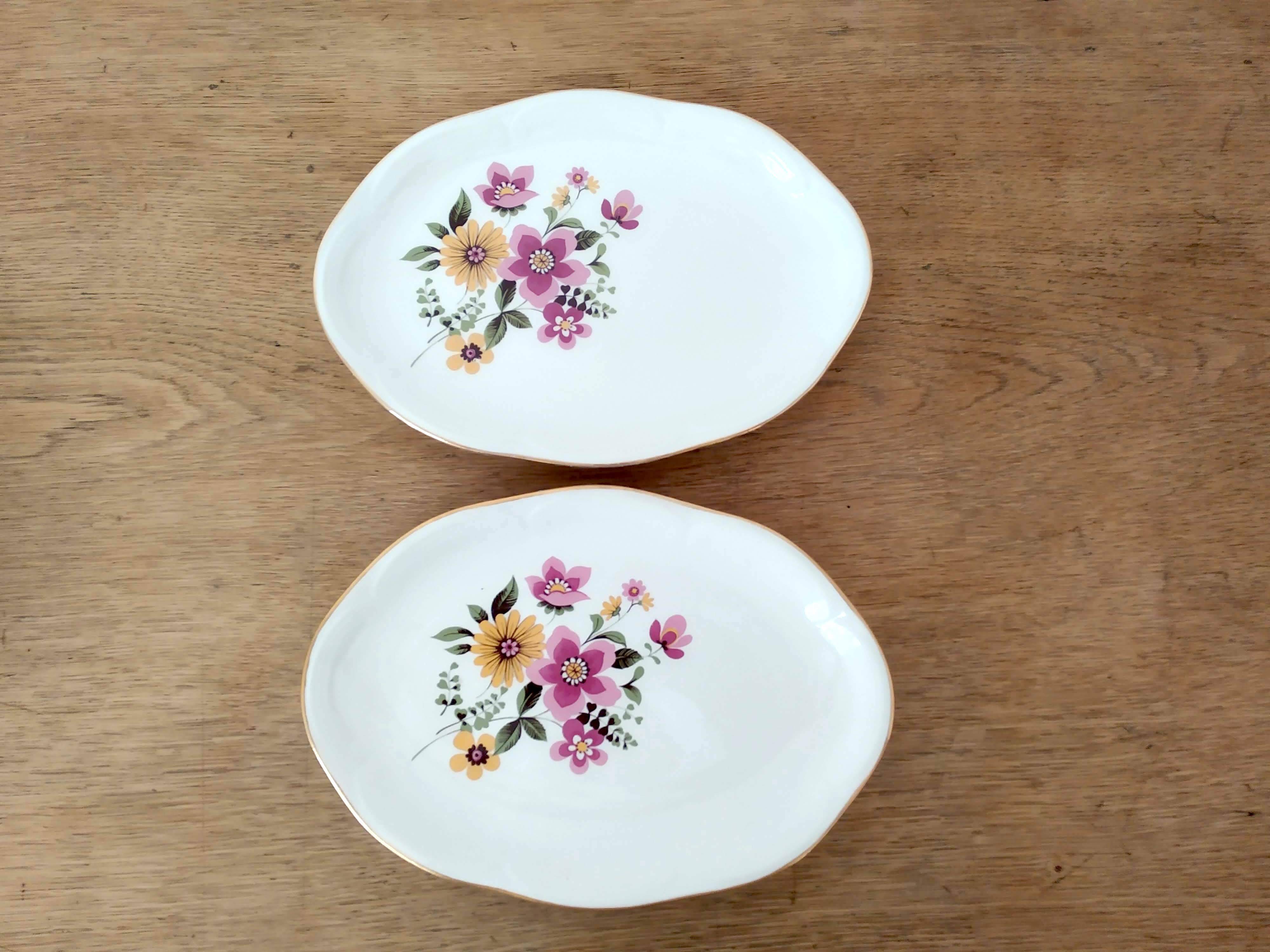 3 Gien Vintage 70 earthenware dishes, floral pattern