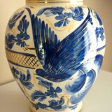 Vase vintage Hubert Bequet Quaregnon, oiseau du paradis bleu et dorure