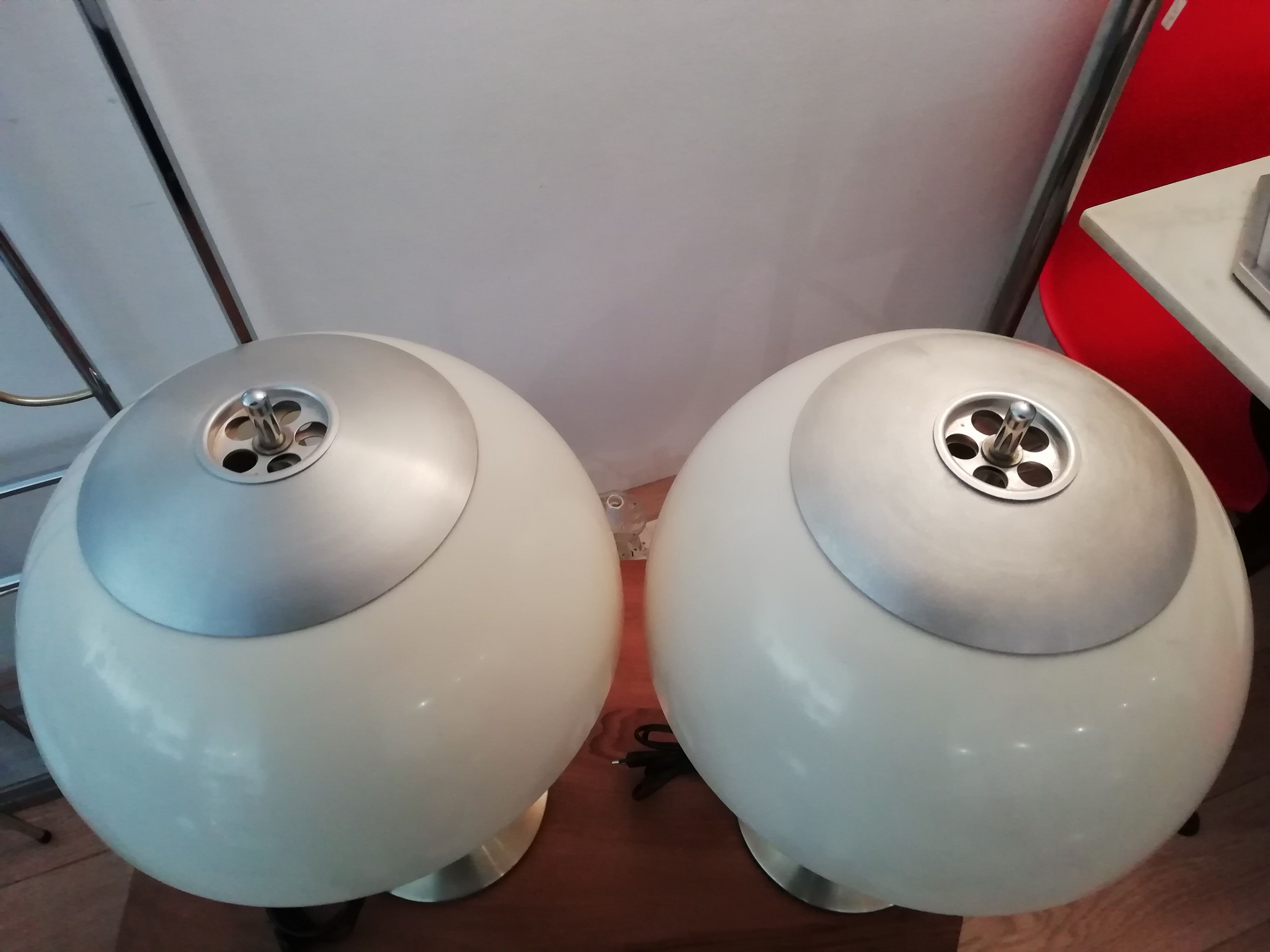 Pair of Unilux lamps with 'Tulip' foot