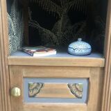 Adorable table de chevet en bois