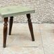 Tabouret en bois tripode vintage