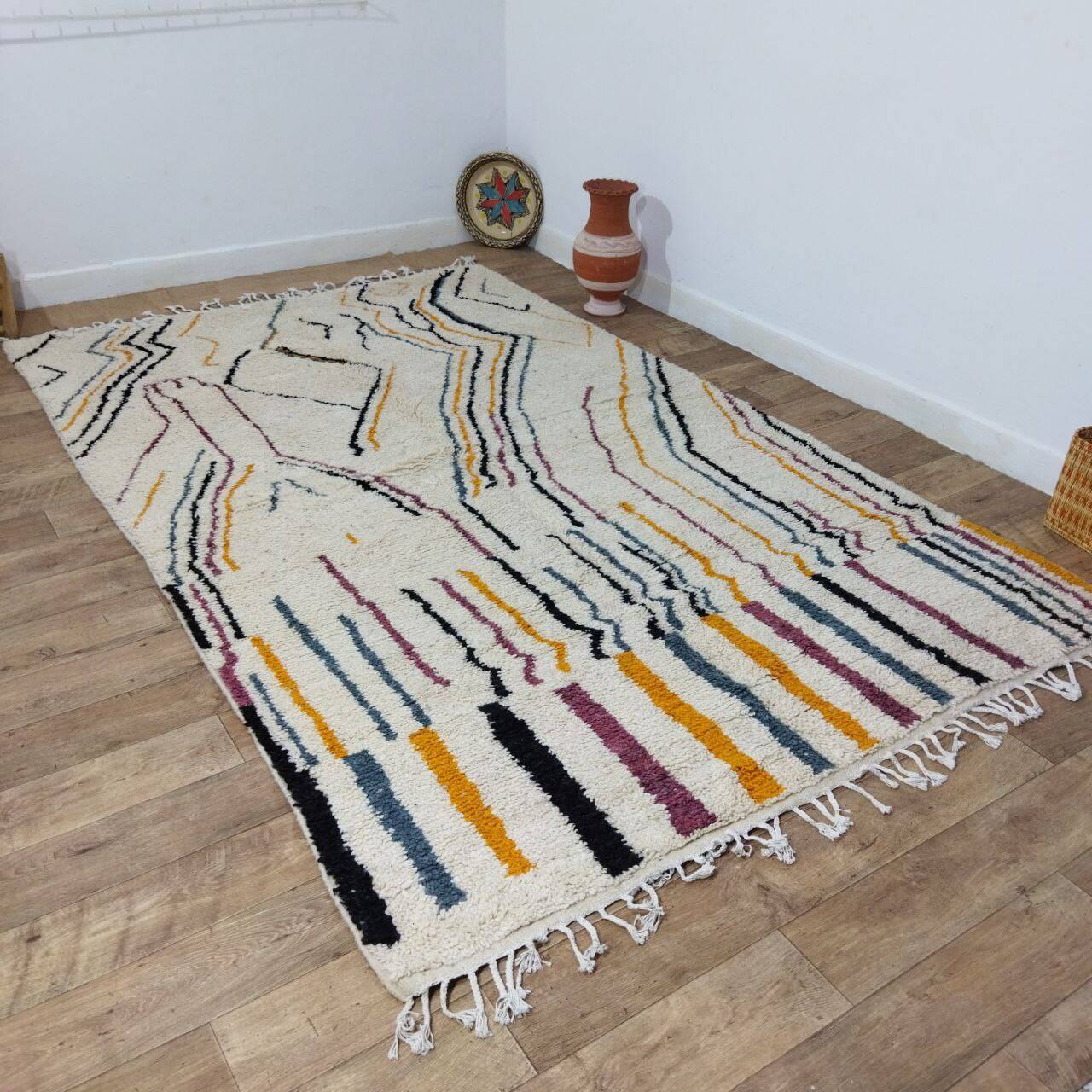 Handmade wool Berber rug 310 x 192 cm