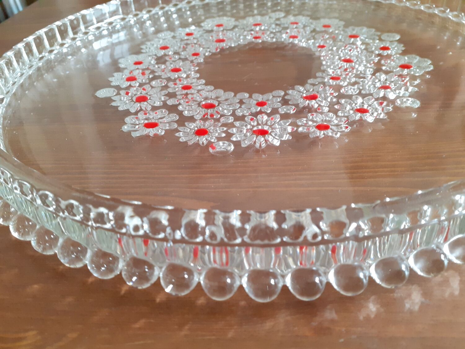Plat à gâteau en verre