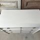 Commode de style Louis XVI peinte blanc