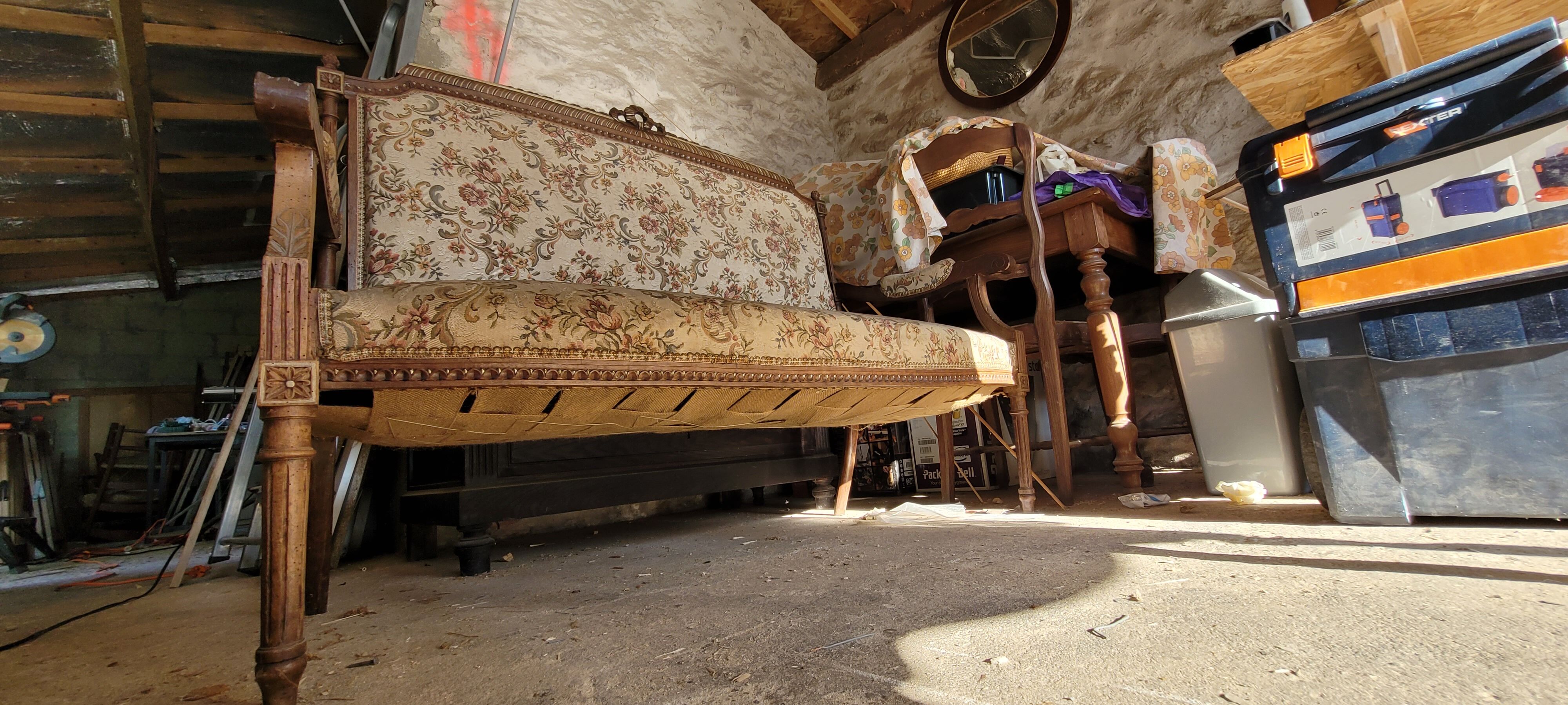 Bench / Divan Louis XVI