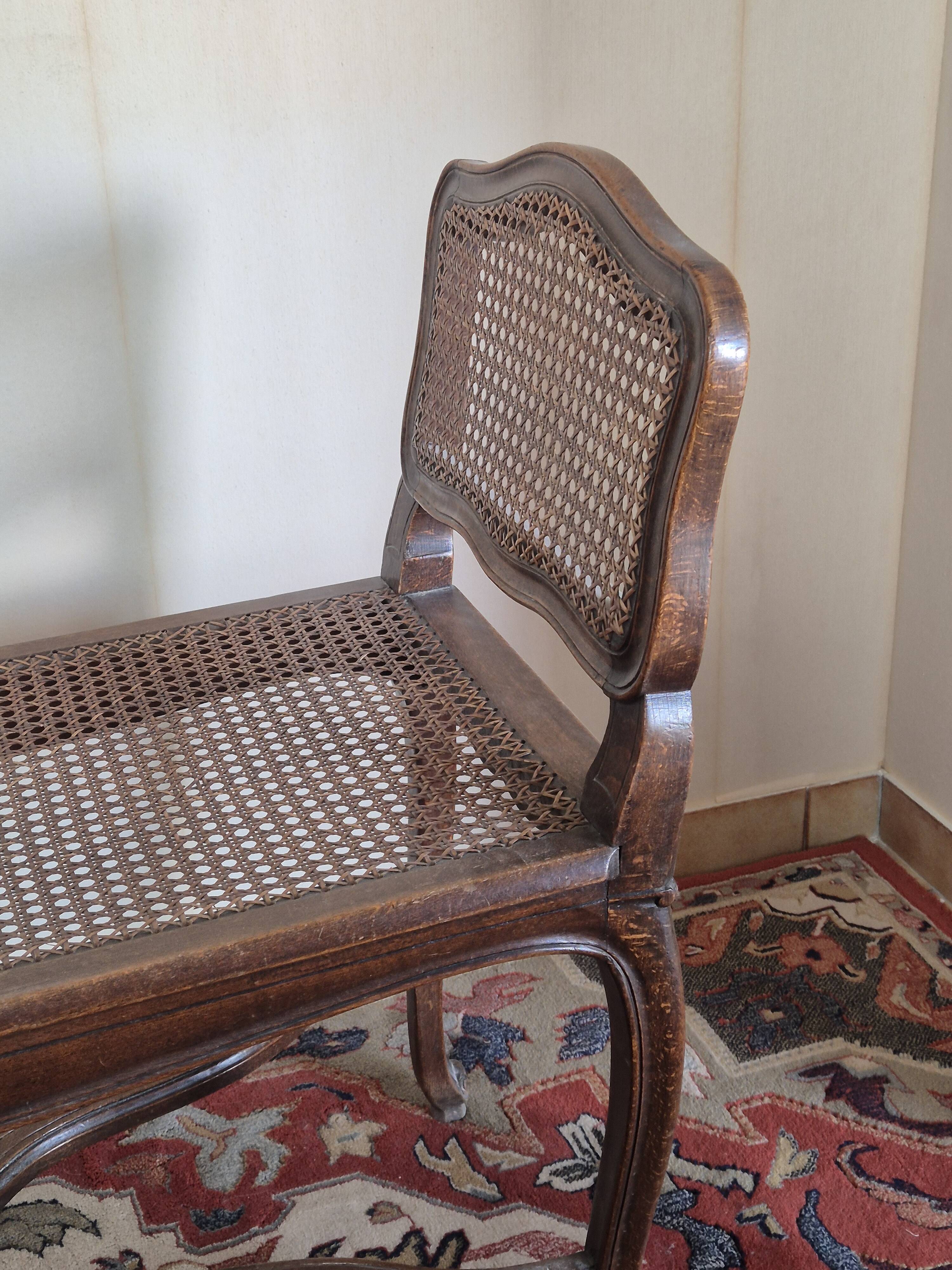 Small Louis XV style bench in walnut